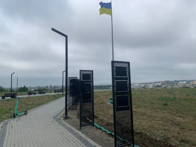 "Маємо зробити якнайшвидше". У Чернівцях облаштовують алею Героїв - фото, відео