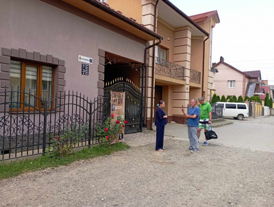 У Чернівцях встановили меморіальну таблицю на честь видатного громадського діяча - фото