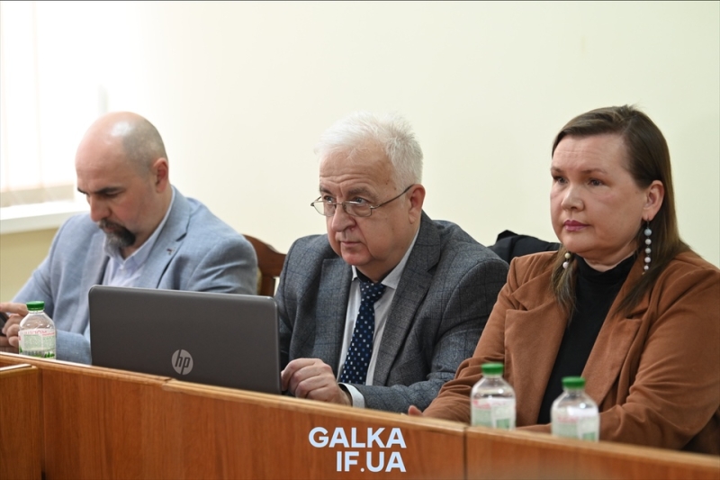“Університет не навчає у вакуумі”: в ІФНТУНГ обговорили взаємодію бізнесу та університету (ФОТО)