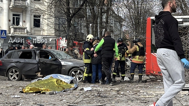 Війська Росії завдали ракетного удару по центру Сум, загинуло щонайменше 20 людей – влада