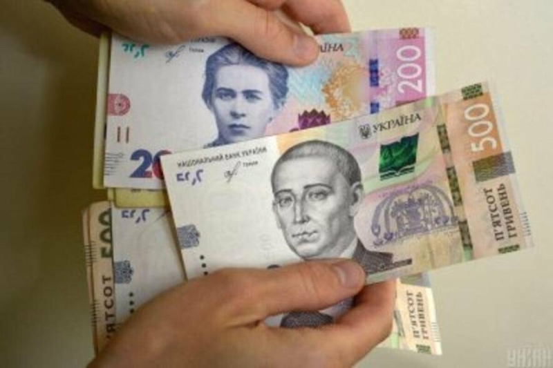 "Тарифи на електроенергію з 1 квітня": кому з простих українців доведеться платити по 6,48 гривні за кіловат?