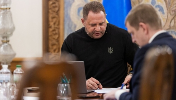 Єрмак і міністр закордонних справ Руанди обговорили співробітництво в IT-сфері та сільському господарстві