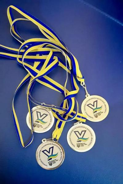 Полтавська лікарка виборола чотири золота на чемпіонаті України з плавання