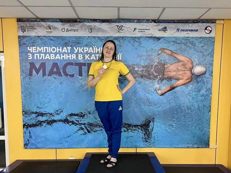 Полтавська лікарка виборола чотири золота на чемпіонаті України з плавання