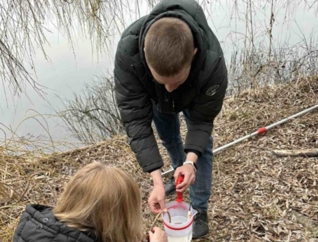 Вода - забруднена: що виявили екологи у ставку Гідропарку в Рівному 