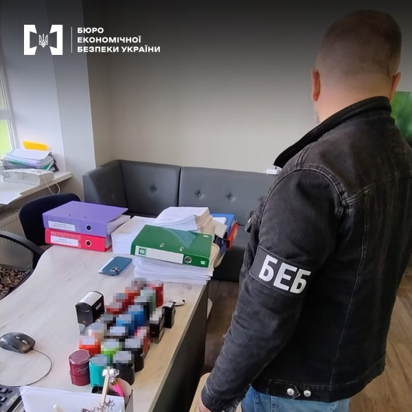 На Київщині викрито конвертаційний центр, який завдав державі 60 млн грн збитків