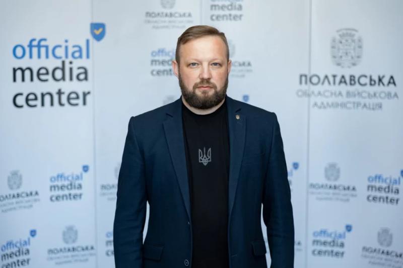 Ворожі обстріли, ремонт місцевих доріг, реалізація проєкту «Рух без бар’єрів», візит до Лубенського району – Володимир Когут підбив підсумки тижня