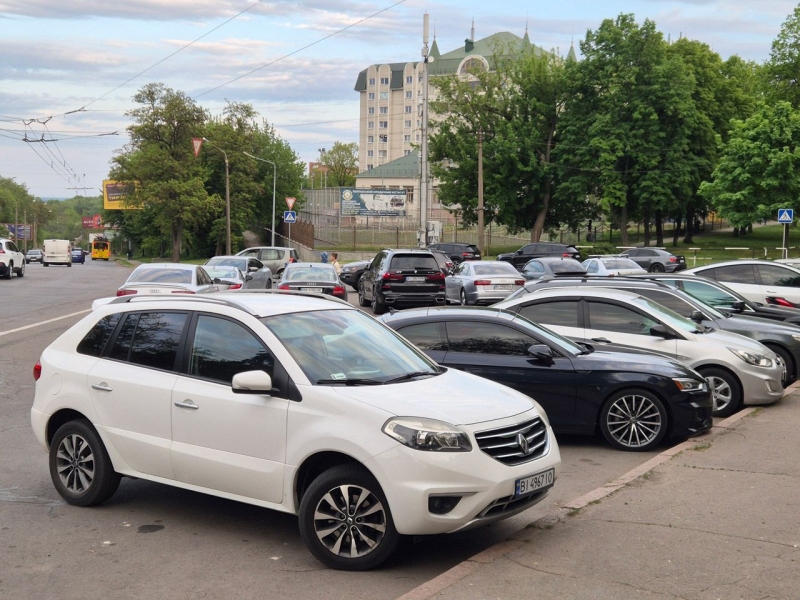 За майже 2 роки в Полтаві так і не продовжили пішохідну зону до вулиці Конституції