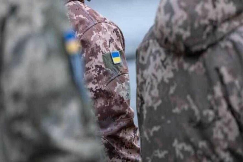 "ТЦК зайдуть терміново у місця по 2 категорії чоловіків, їх позбавлять бронювання і призвуть": мобілізація студентів, повістки