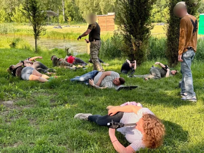 Лучани вдосконалюють навички самозахисту: тривають безкоштовні вишколи цивільного населення