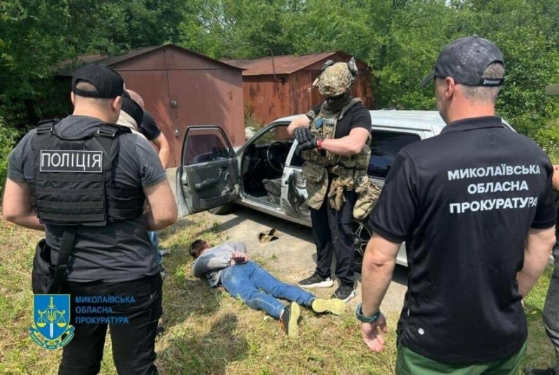 Наркотики, зброя і “закладки”: на Миколаївщині викрили злочинну групу, - ФОТО