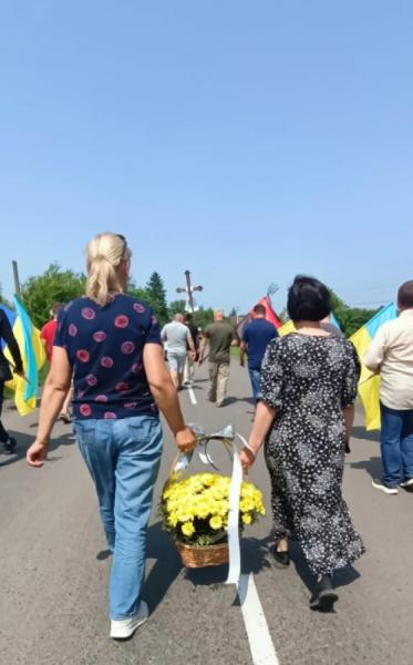Підгайцівська громада попрощалася з героєм Сергієм Холодовим