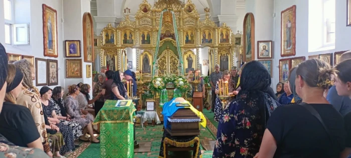Підгайцівська громада попрощалася з героєм Сергієм Холодовим