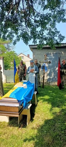 Підгайцівська громада попрощалася з героєм Сергієм Холодовим
