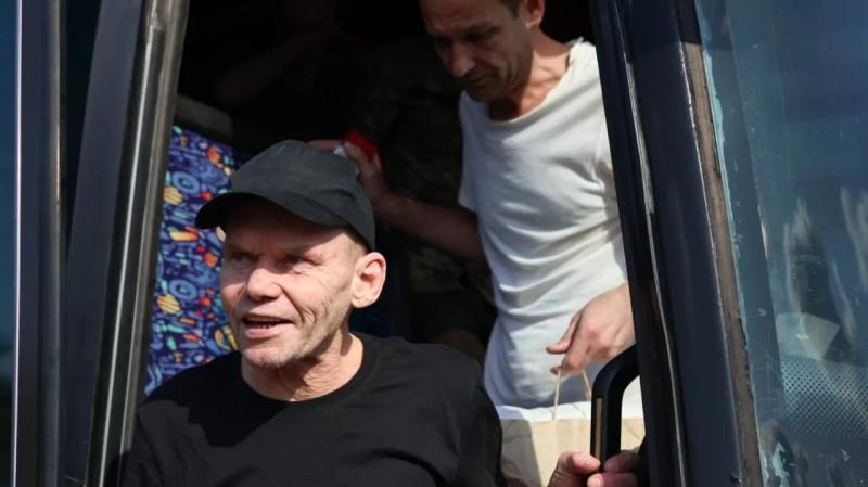 Україна повернула важкопоранених та тяжкохворих Захисників в межах обміну з рф