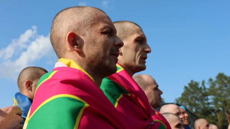 Україна повернула важкопоранених та тяжкохворих Захисників в межах обміну з рф