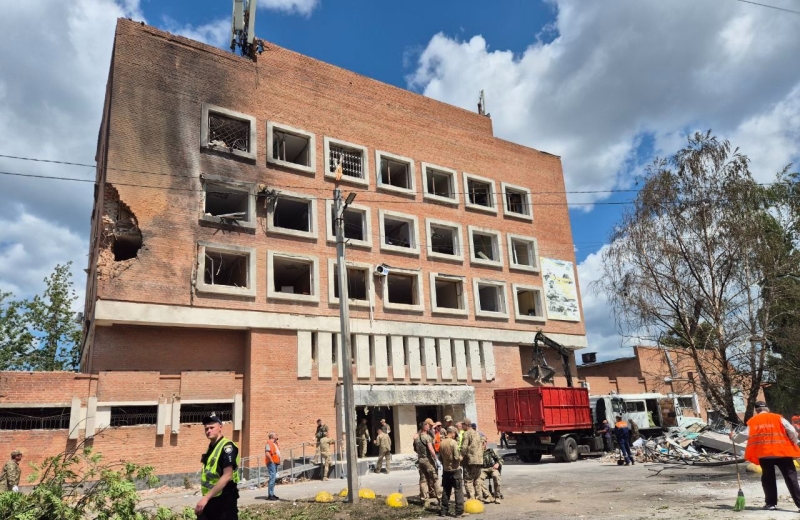 4 липня в Полтаві оголошеном Днем жалоби за загиблими внаслідок атаки дронів