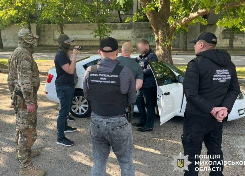 Бізнес на ухилянтах: групу з Вінниччини затримали на Миколаївщині, - ФОТО