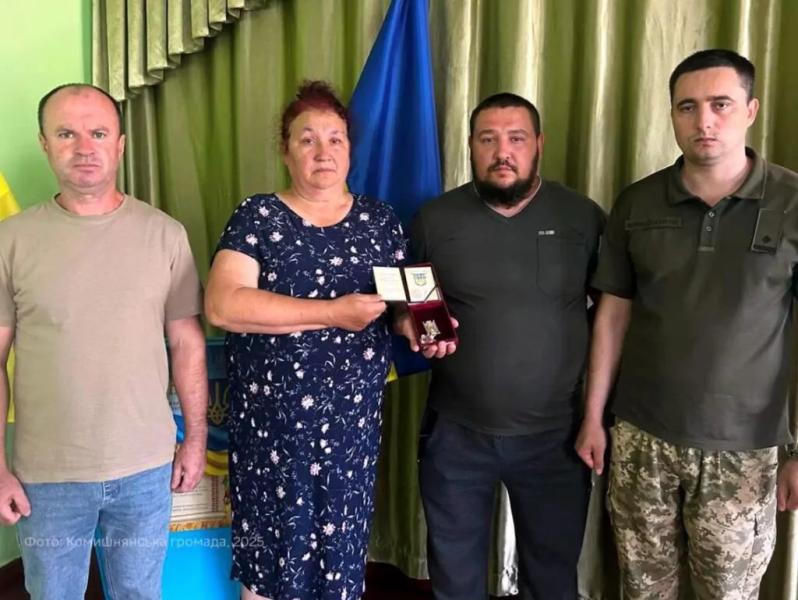 На Полтавщині родині загиблого воїна передали орден “За мужність” ІІІ ступеня