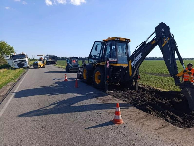 За тиждень на Полтавщині відремонтували понад 44 тисячі квадратних метрів дорожного покриття